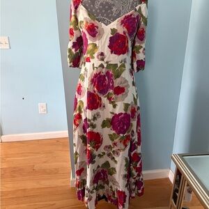 This dress is gorgeous-the colors! V-Neck Maxi in Cream with Pink/Red Roses